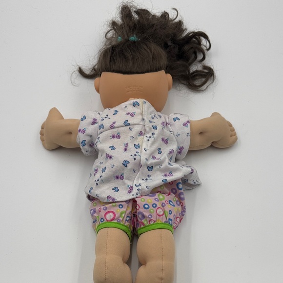 2015 Cabbage Patch Kids Girl Doll Purple Sig WCT Butterfly Outfit - Picture 3 of 7